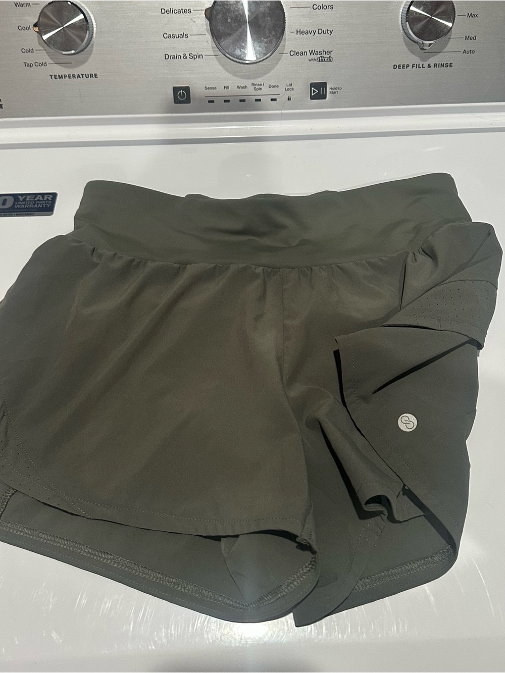CALIA by Carrie Underwood Green High-Waist Athletic shorts